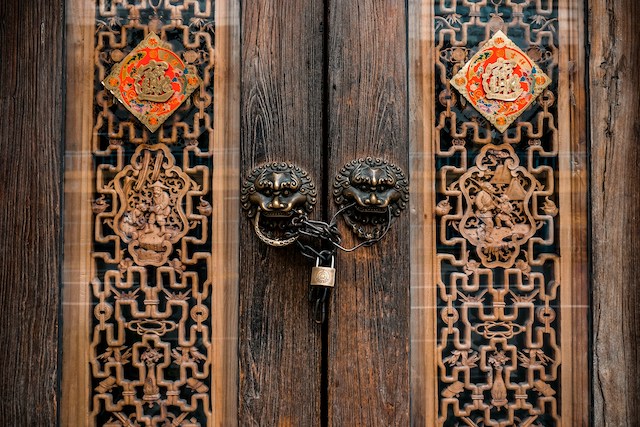 locked wooden doors representing a binding separation agreement